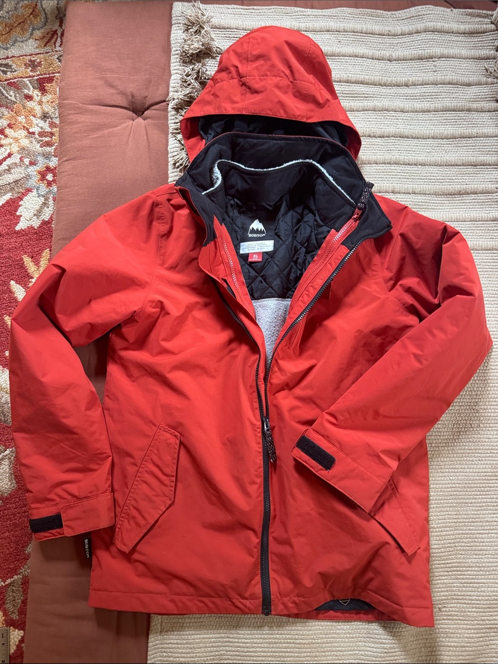 Burton Dhaka youth ski jacket 2 in 1 winter snow snowboarding rust boys XL 18